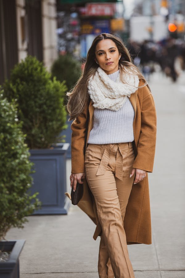 L'écharpe en laine femme : le style au cœur de l'hiver